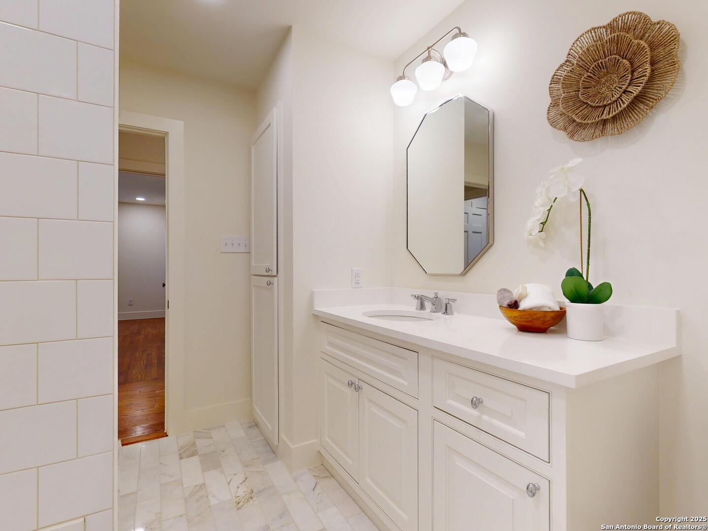 141 Chevy Chase Drive San Antonio TX 78209