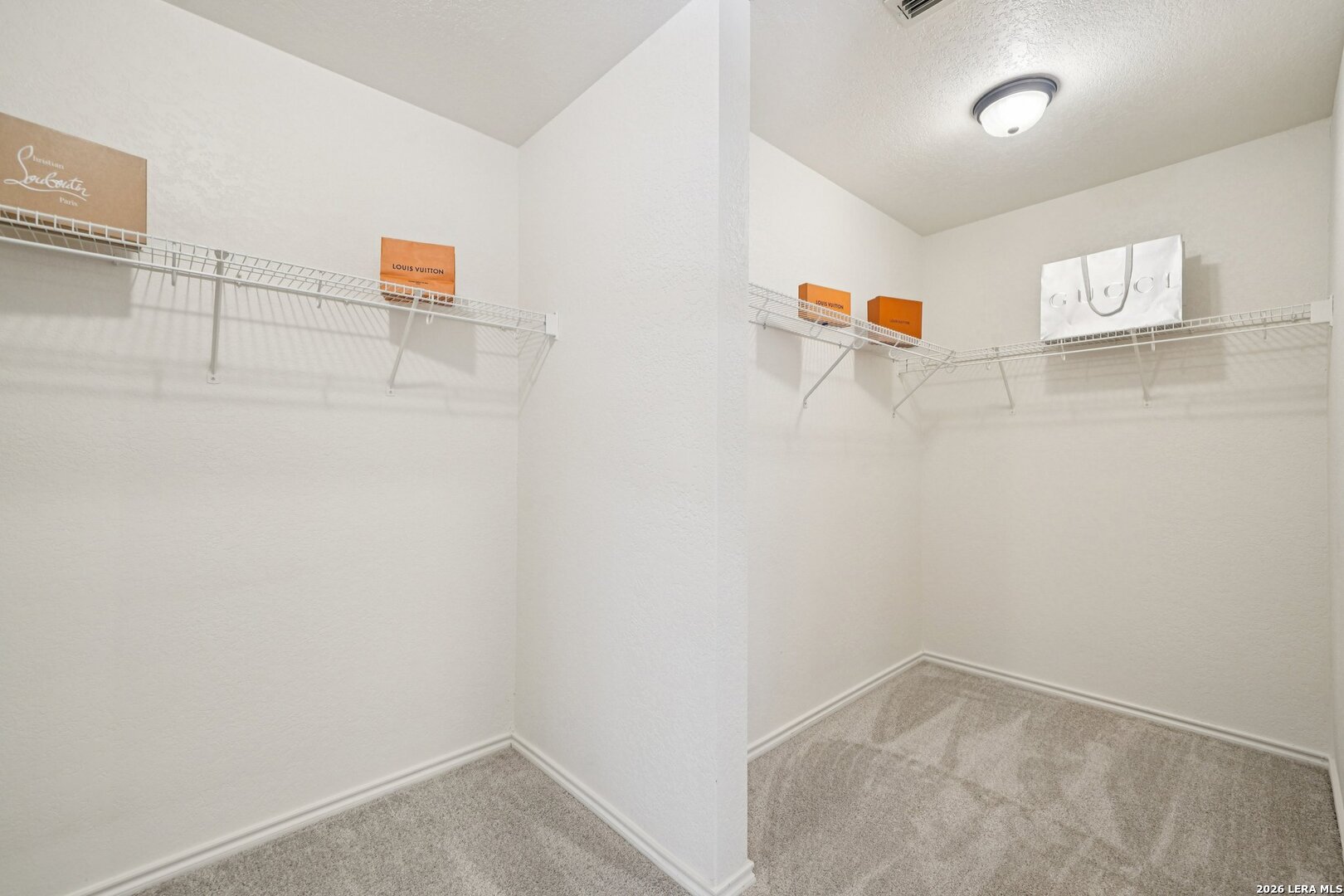 9106 Sycamore Cove San Antonio TX 78245