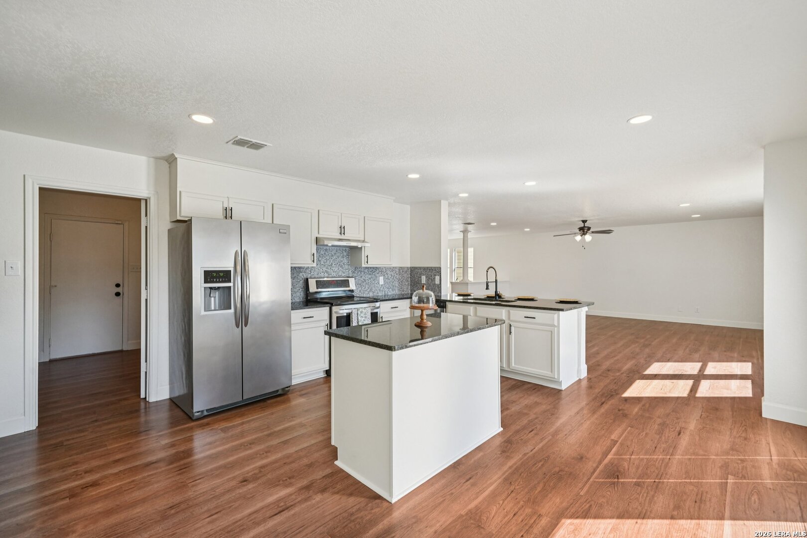 9106 Sycamore Cove San Antonio TX 78245