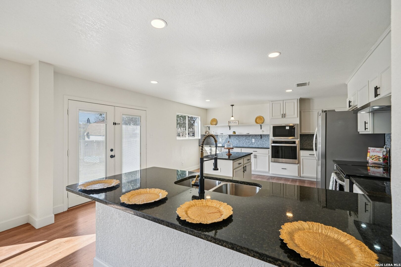 9106 Sycamore Cove San Antonio TX 78245