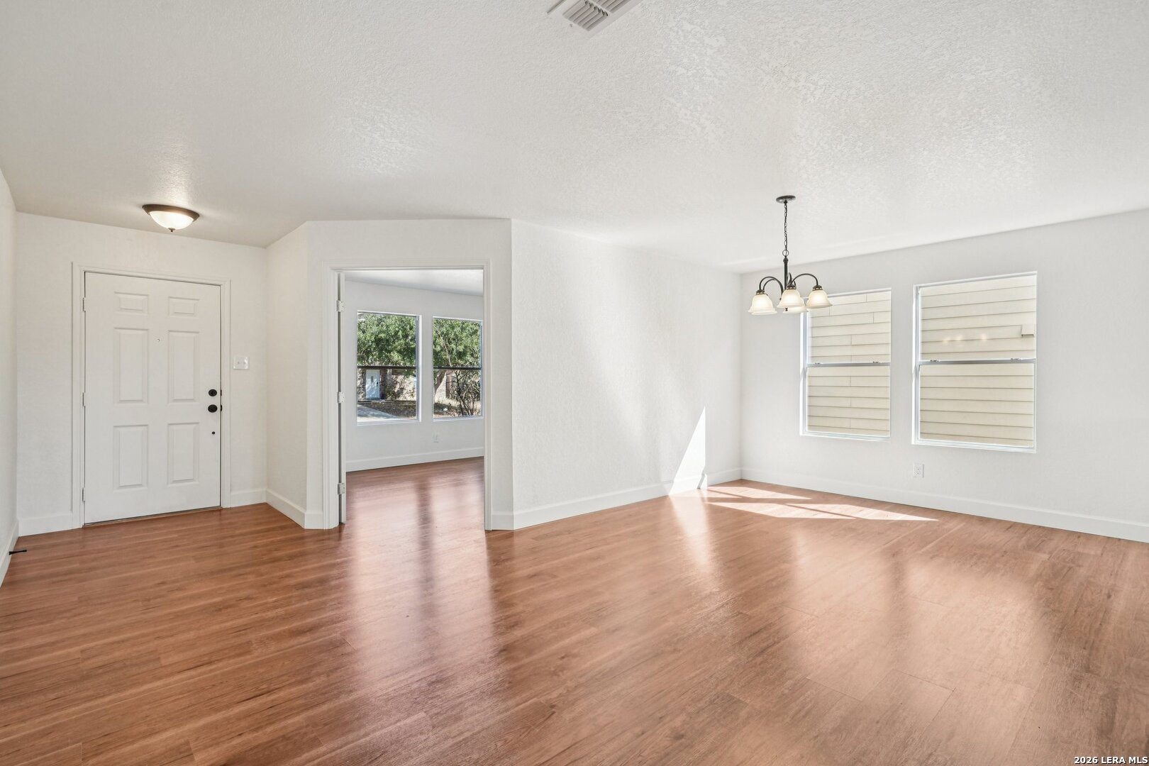 9106 Sycamore Cove San Antonio TX 78245