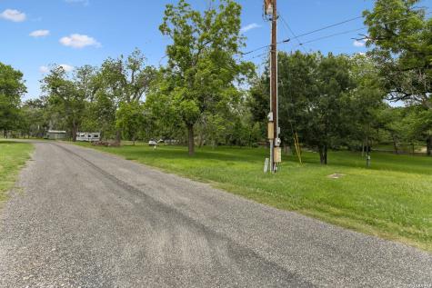 346 Deer Slayer Drive Seguin TX 78155