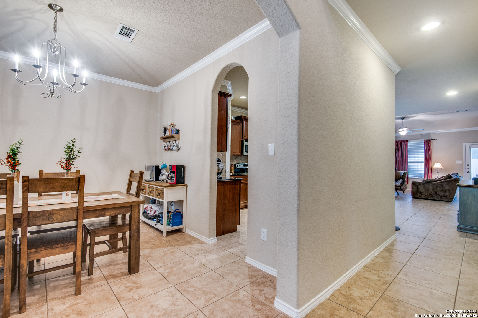 129 Rawhide Way Cibolo TX 78108