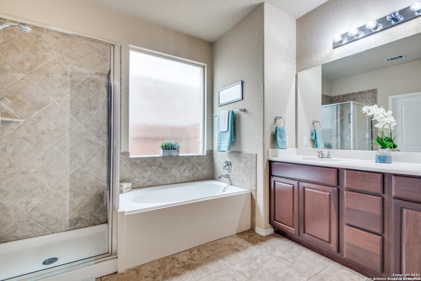 129 Rawhide Way Cibolo TX 78108