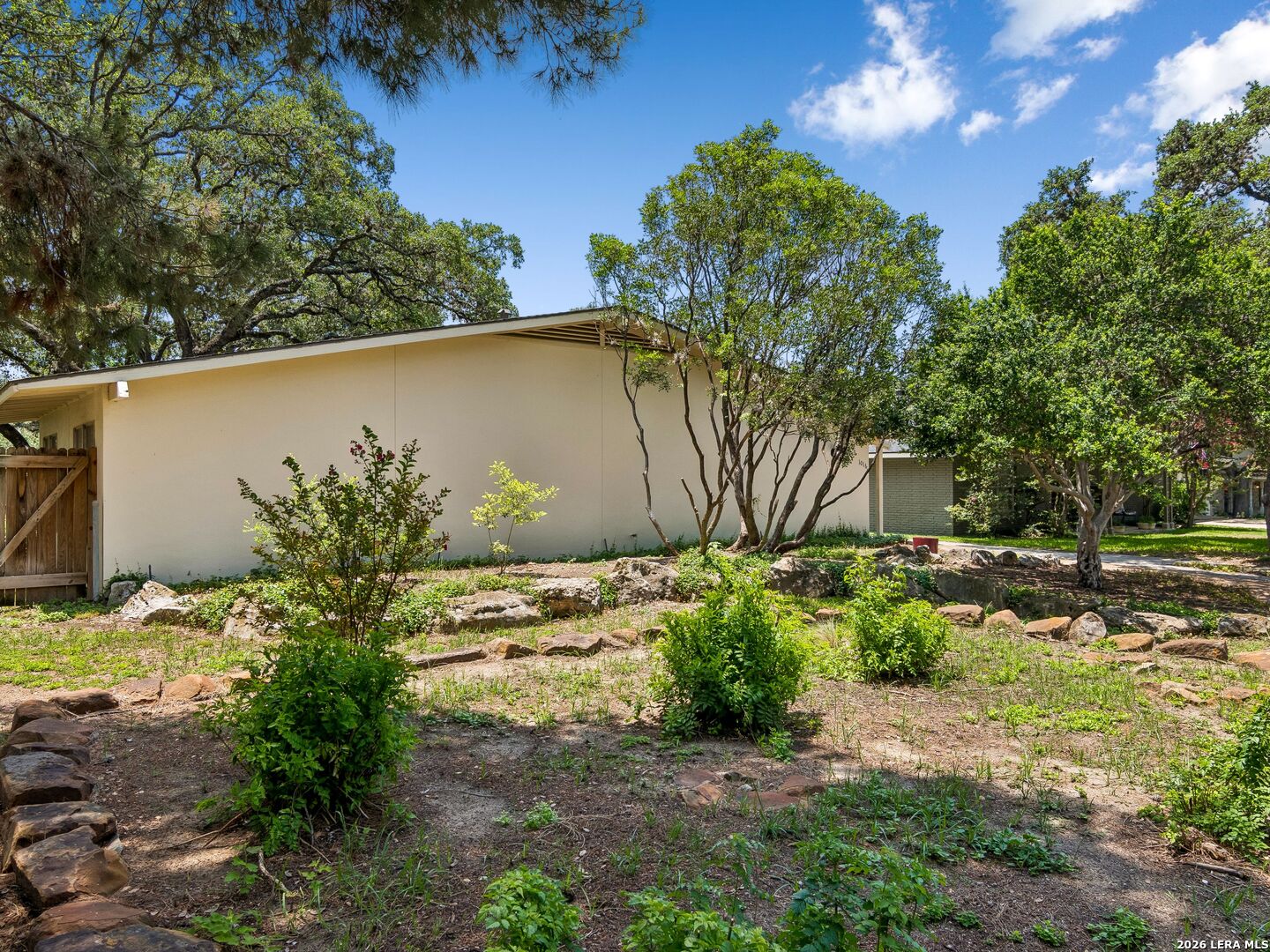 1016 Mount Rainier Drive San Antonio TX 78213
