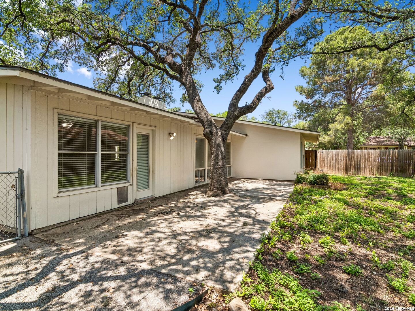 1016 Mount Rainier Drive San Antonio TX 78213