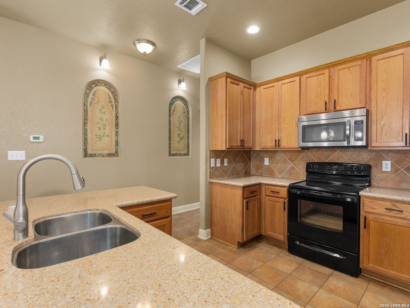 5714 Southern Oaks San Antonio TX 78261