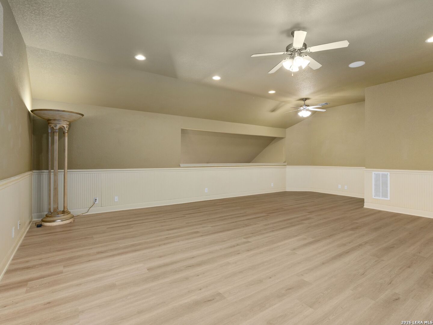 5714 Southern Oaks San Antonio TX 78261