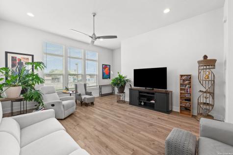 138 Playmoor Street San Antonio TX 78210