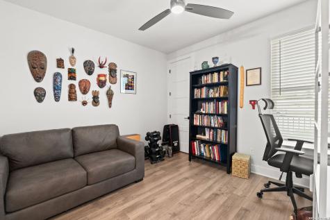 138 Playmoor Street San Antonio TX 78210