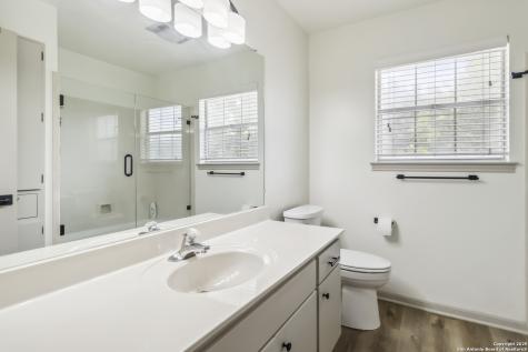 425 Edgewater New Braunfels TX 78130