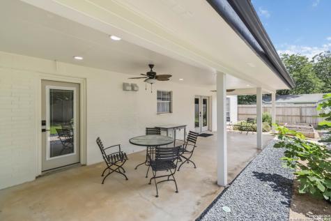 425 Edgewater New Braunfels TX 78130