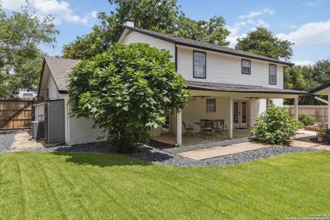 425 Edgewater New Braunfels TX 78130