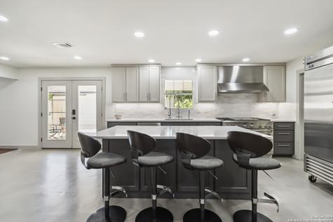 425 Edgewater New Braunfels TX 78130