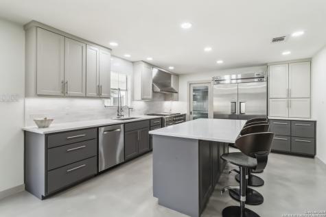 425 Edgewater New Braunfels TX 78130