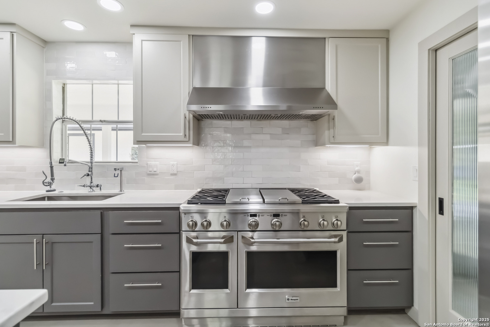 425 Edgewater New Braunfels TX 78130