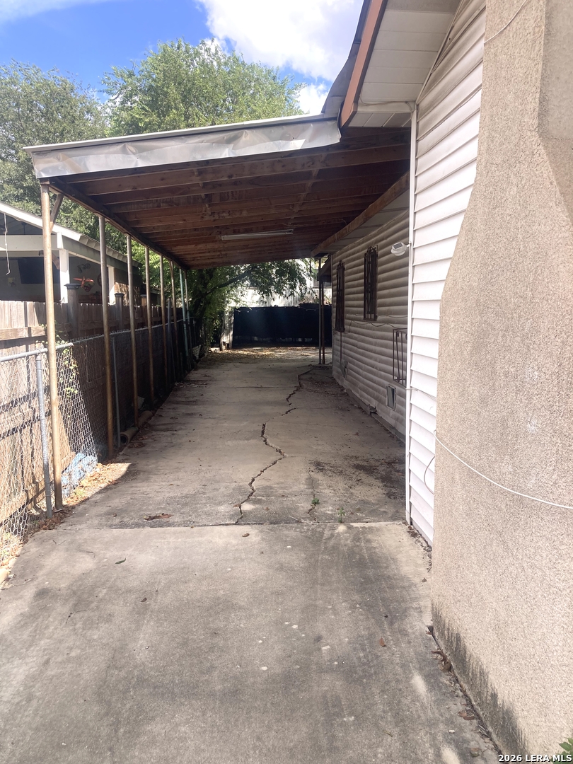 651 Barrett Place San Antonio TX 78225