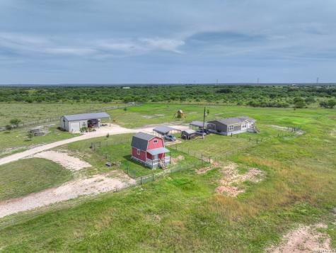 2007 Leissner School Road Seguin TX 78155