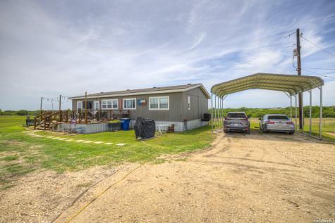 2007 Leissner School Road Seguin TX 78155