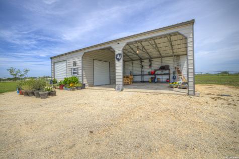 2007 Leissner School Road Seguin TX 78155