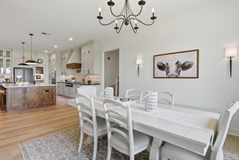 2165 County Road 250 Weimar TX 78962