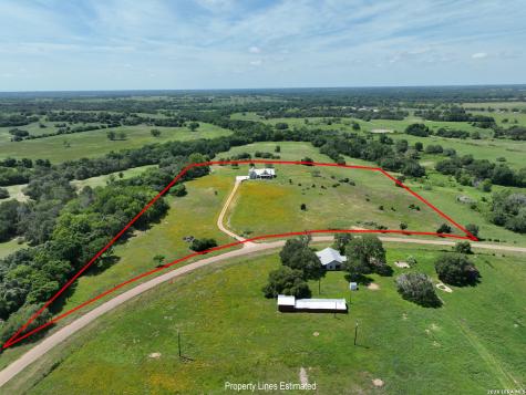 2165 County Road 250 Weimar TX 78962