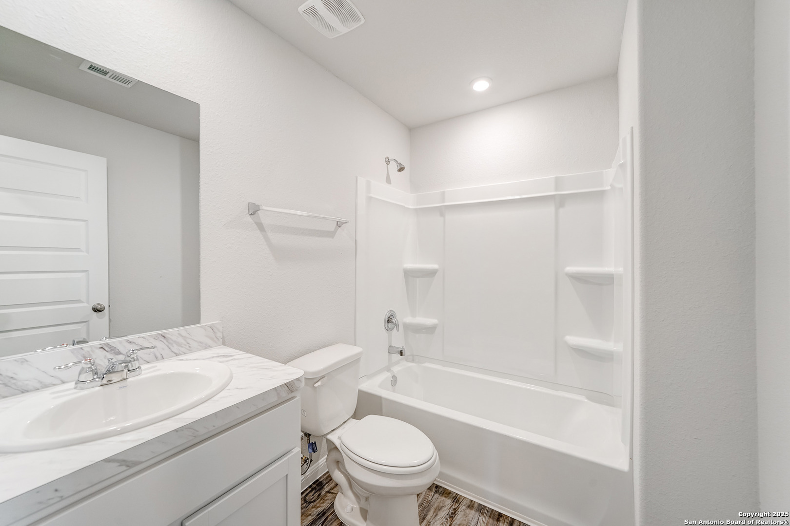 305 Mariposa Circle Kenedy TX 78119