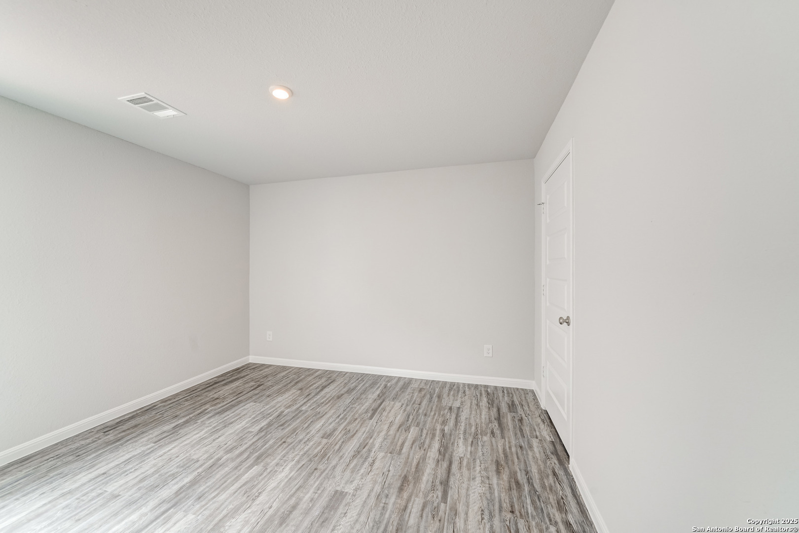 305 Mariposa Circle Kenedy TX 78119