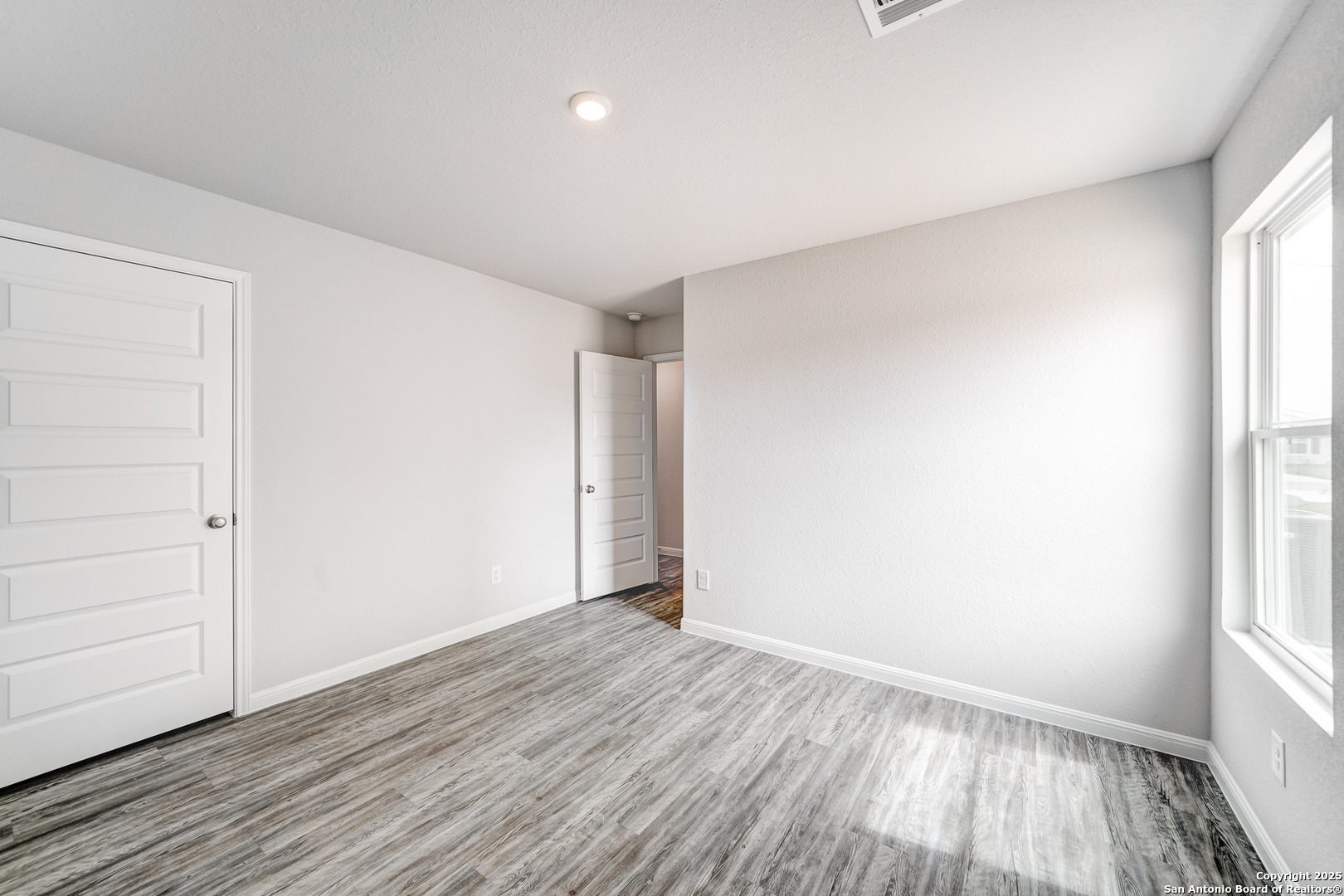305 Mariposa Circle Kenedy TX 78119