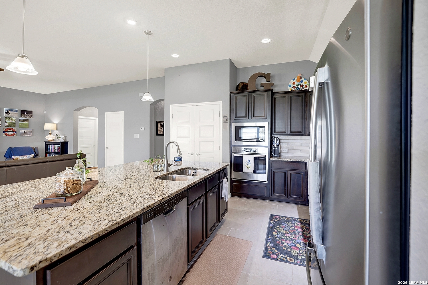109 Grandview Floresville TX 78114