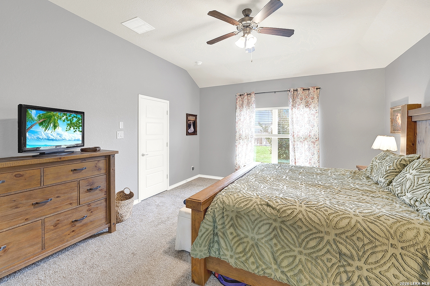 109 Grandview Floresville TX 78114