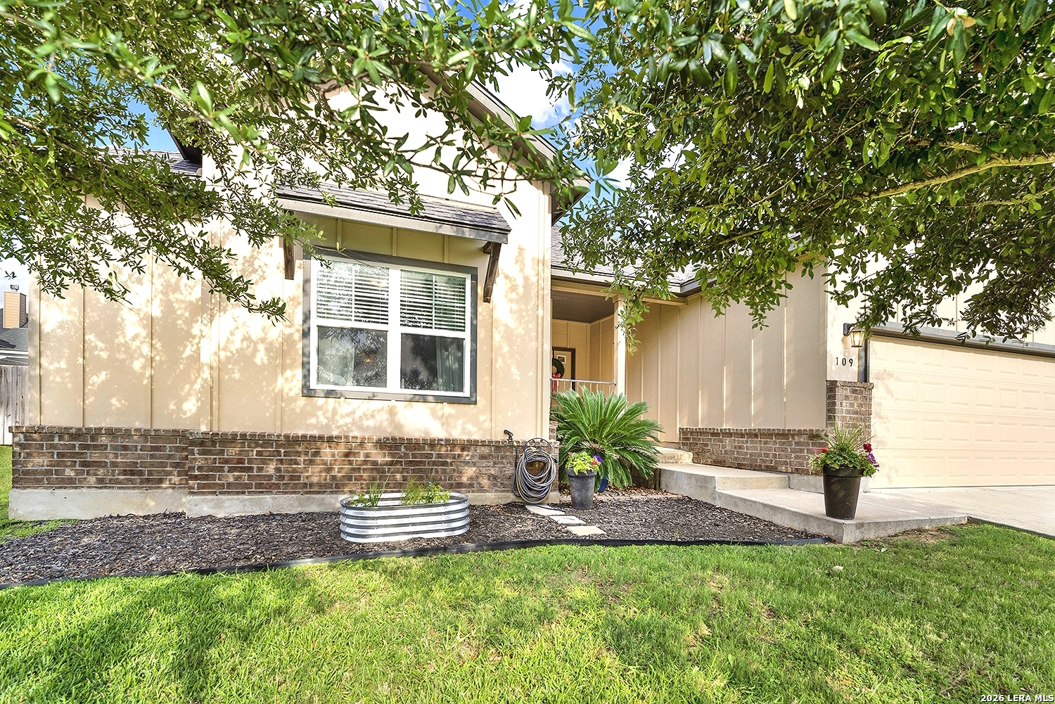 109 Grandview Floresville TX 78114