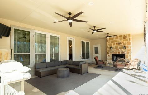 461 County Road 6723 Natalia TX 78059