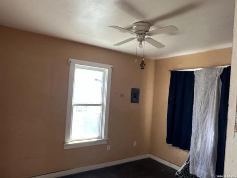 831 Brighton San Antonio TX 78211