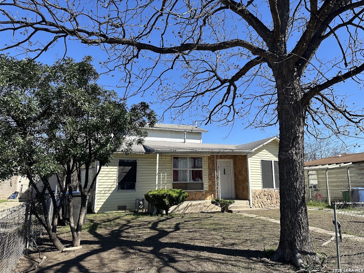 831 Brighton San Antonio TX 78211