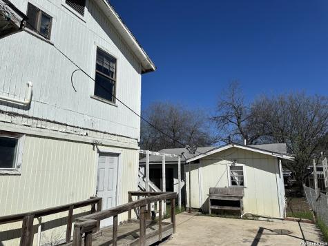 831 Brighton San Antonio TX 78211