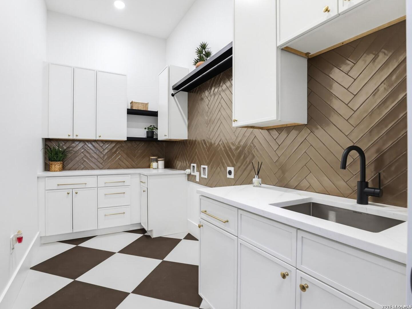 142 Paradise Point Boerne TX 78006