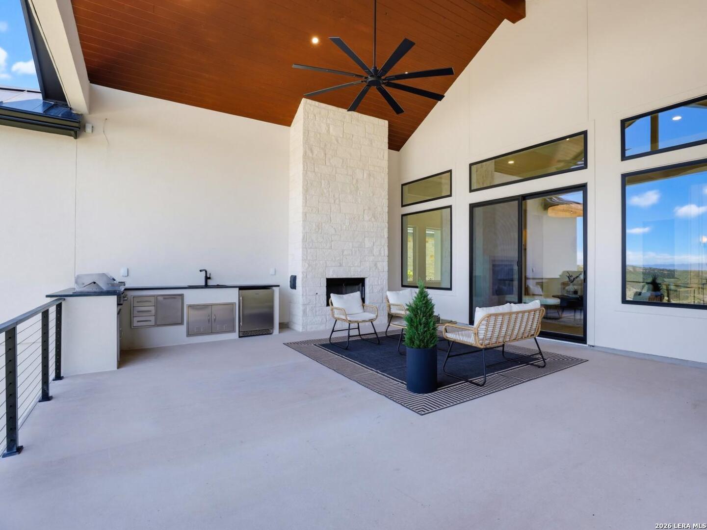 142 Paradise Point Boerne TX 78006
