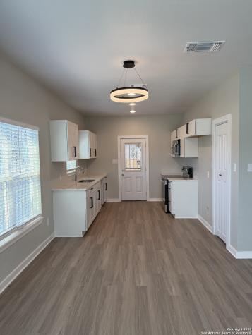2975 Martin Luther King San Antonio TX 78220