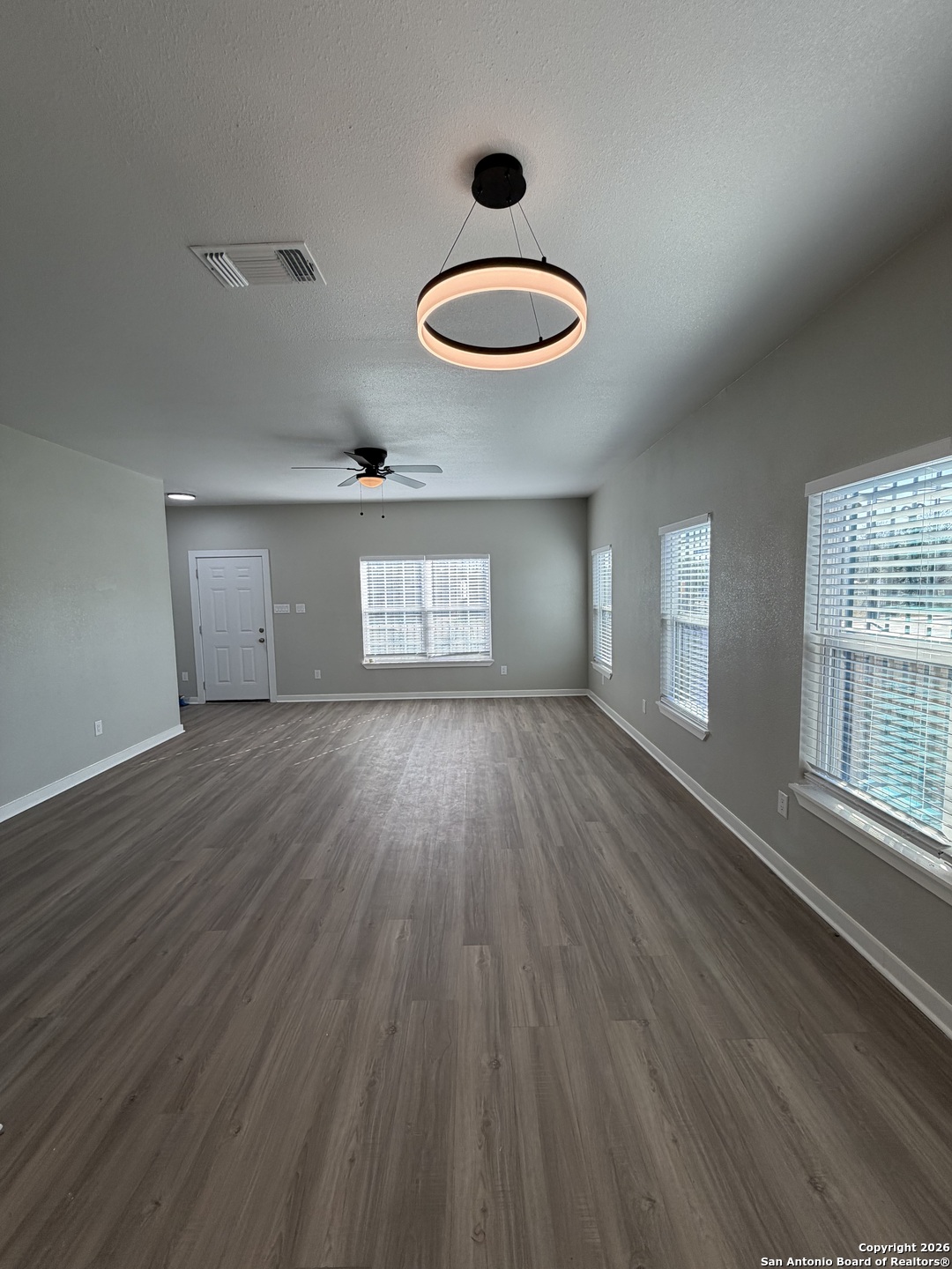 2975 Martin Luther King San Antonio TX 78220