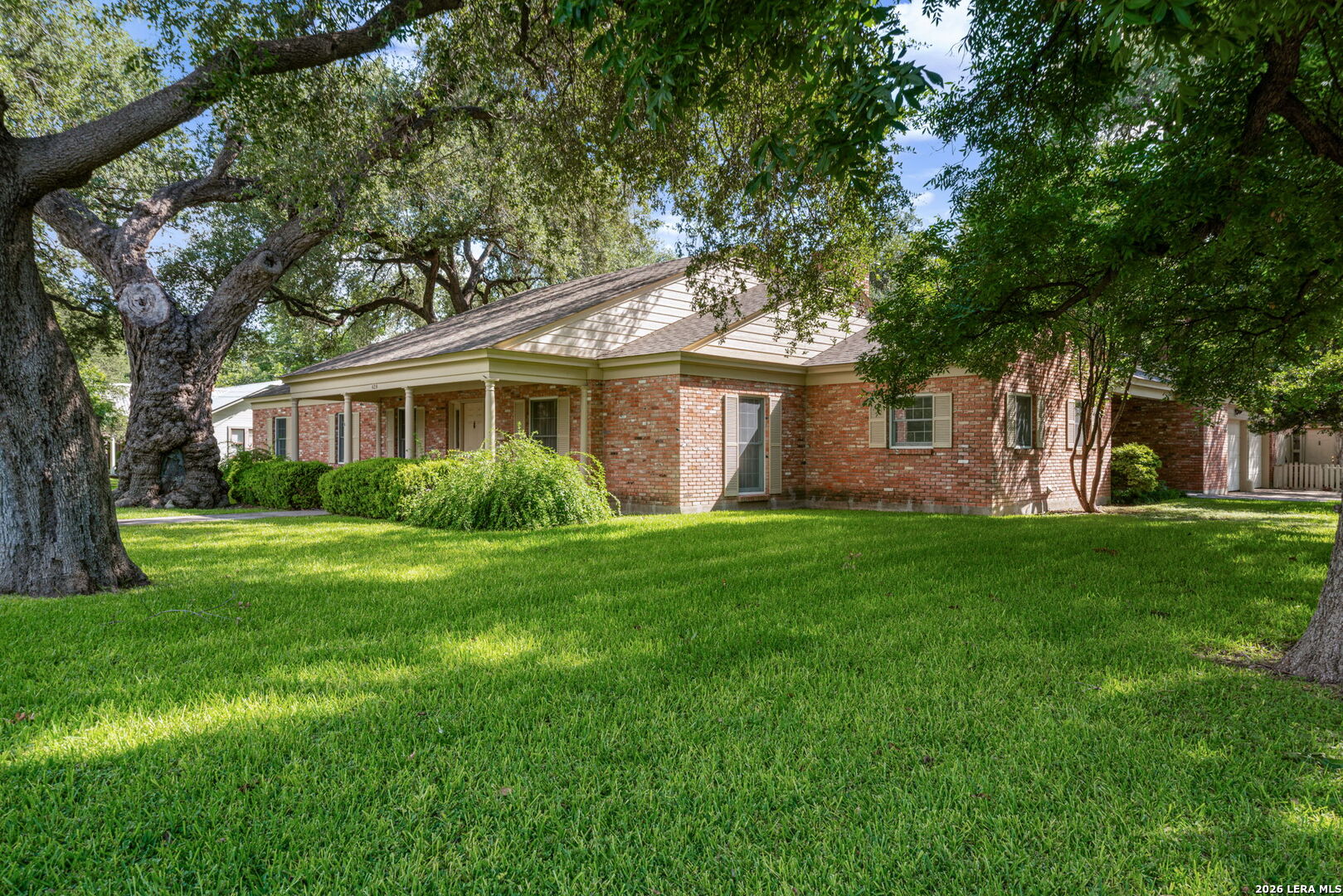 429 N High Street Uvalde TX 78801
