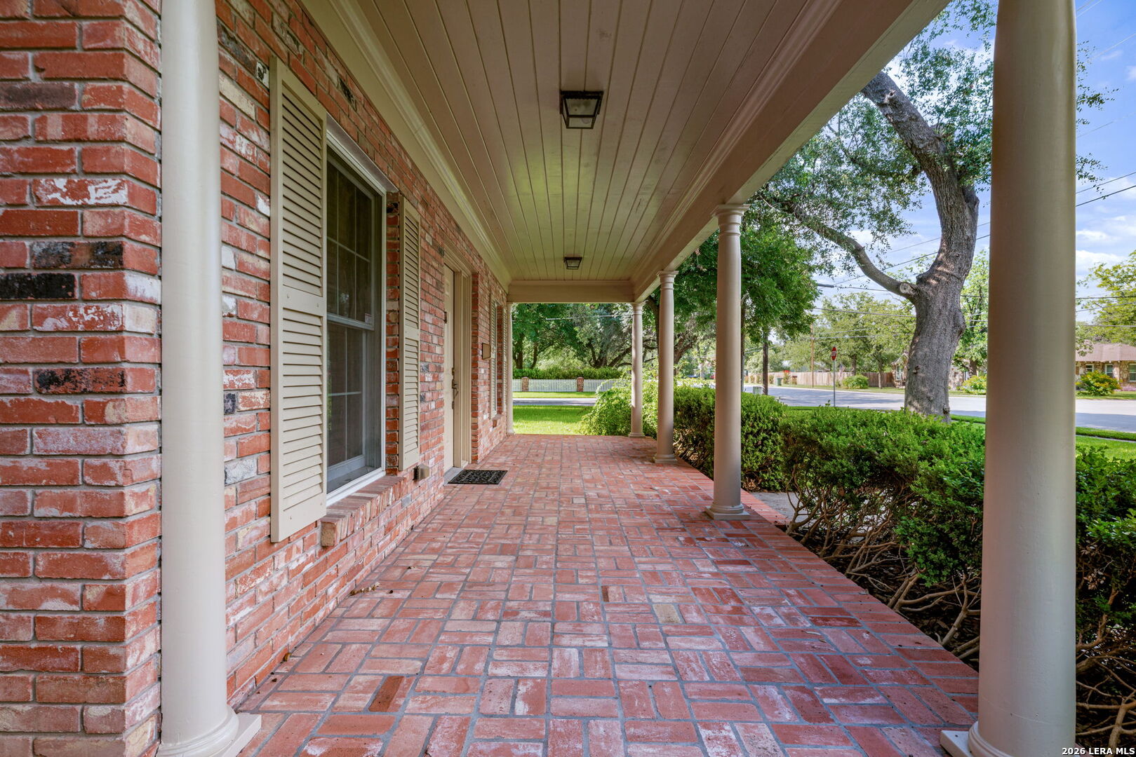 429 N High Street Uvalde TX 78801