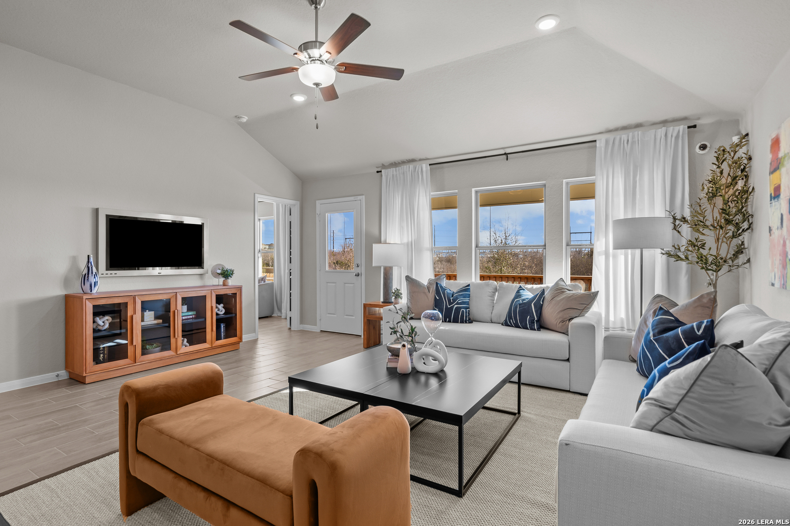 241 Gathering Drive San Antonio TX 78245