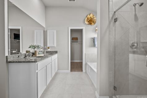 241 Gathering Drive San Antonio TX 78245