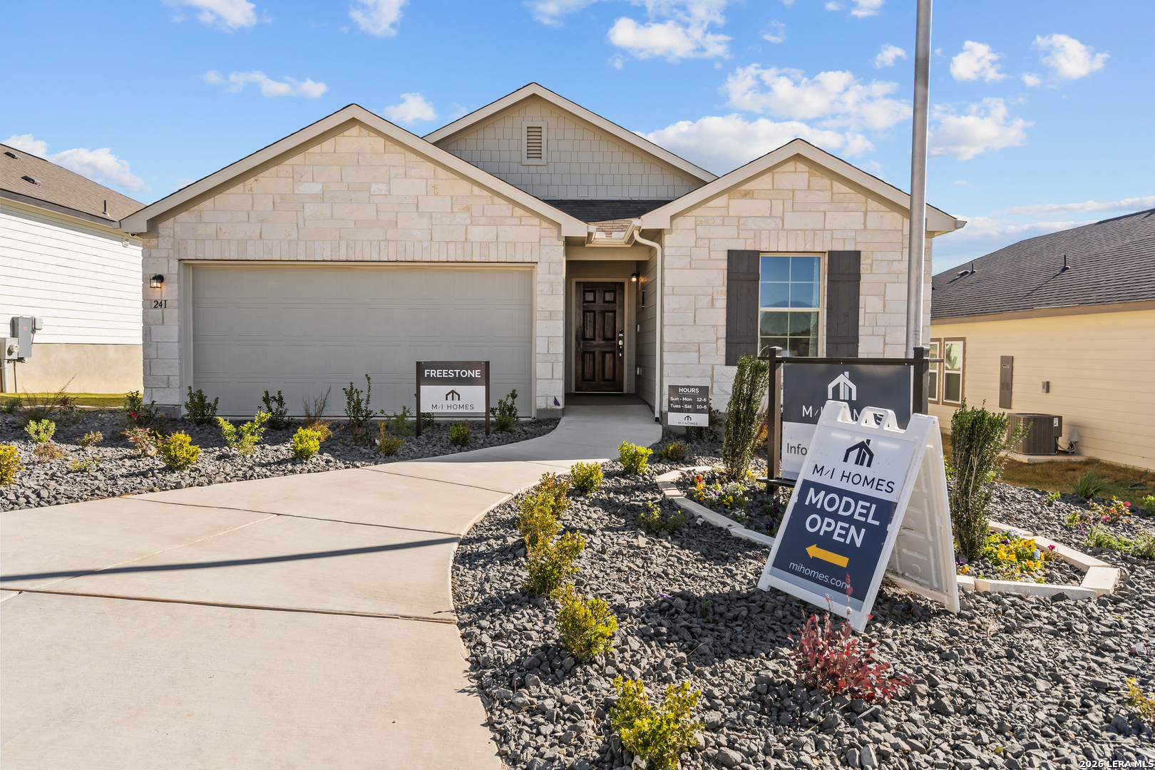 241 Gathering Drive San Antonio TX 78245