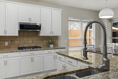 1303 Charlisas Way San Antonio TX 78216