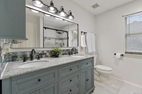 1303 Charlisas Way San Antonio TX 78216