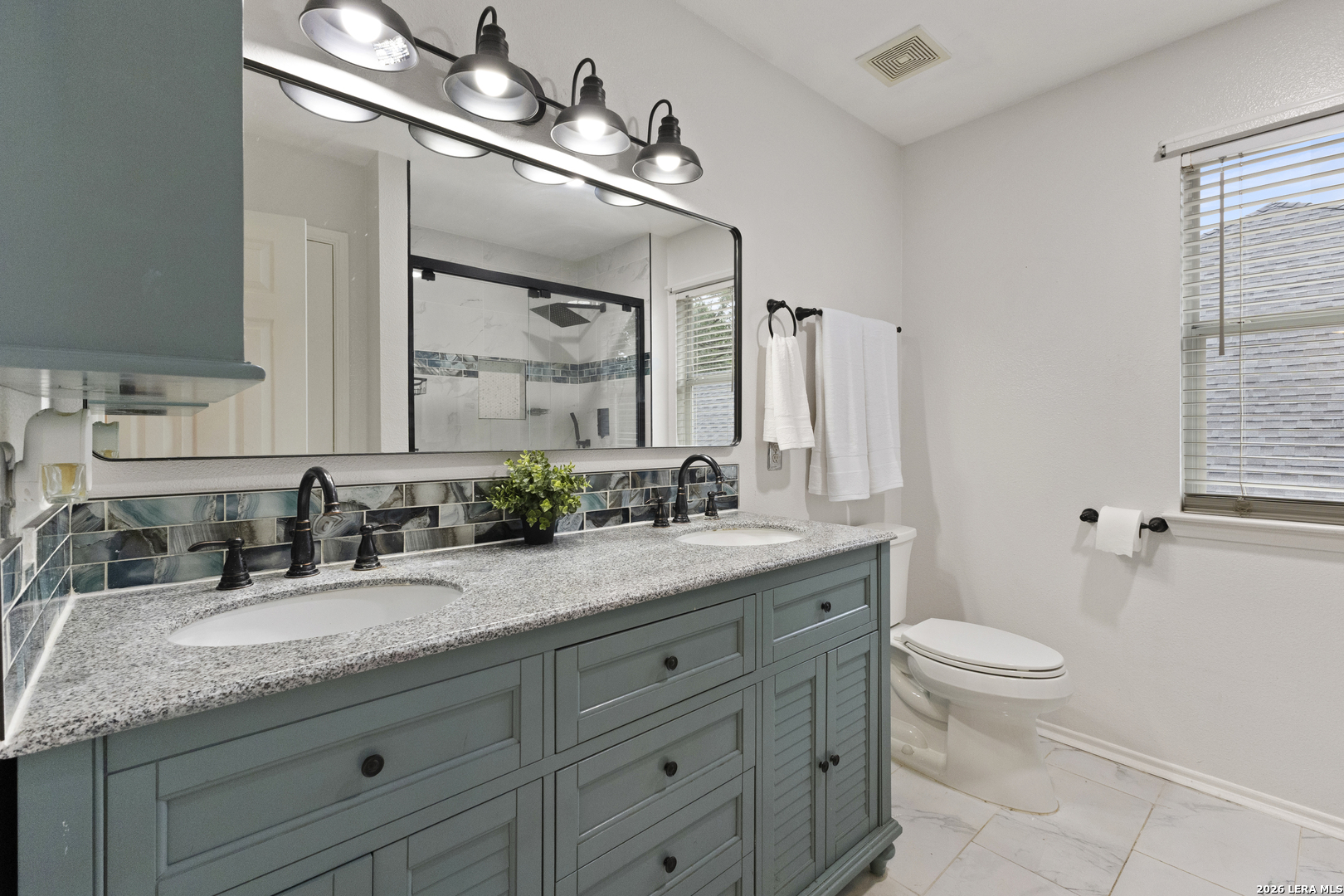 1303 Charlisas Way San Antonio TX 78216