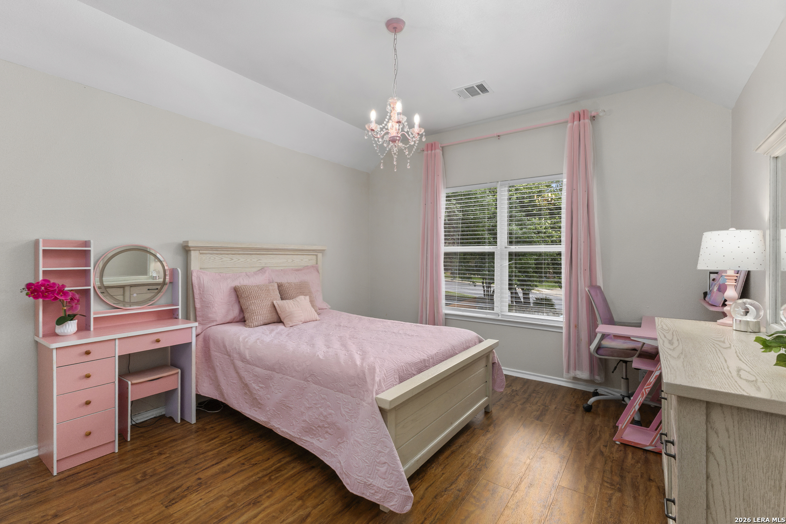 1303 Charlisas Way San Antonio TX 78216