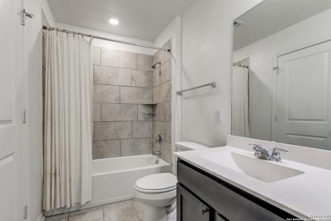 11745 Red Pheasant San Antonio TX 78245